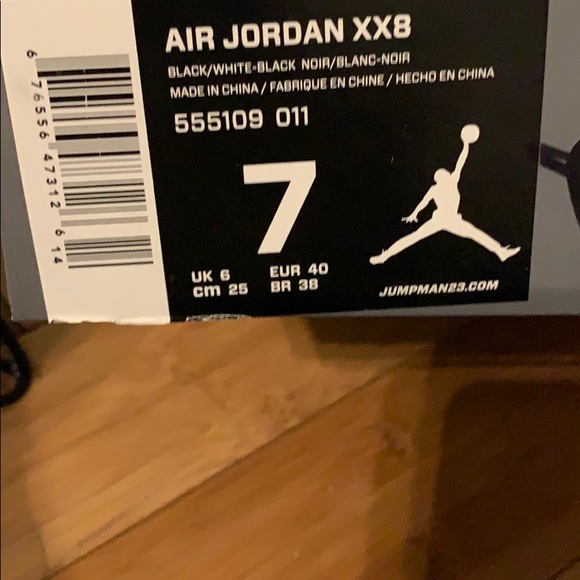 Air Jordan 28s oak hill - Picture 2 of 3